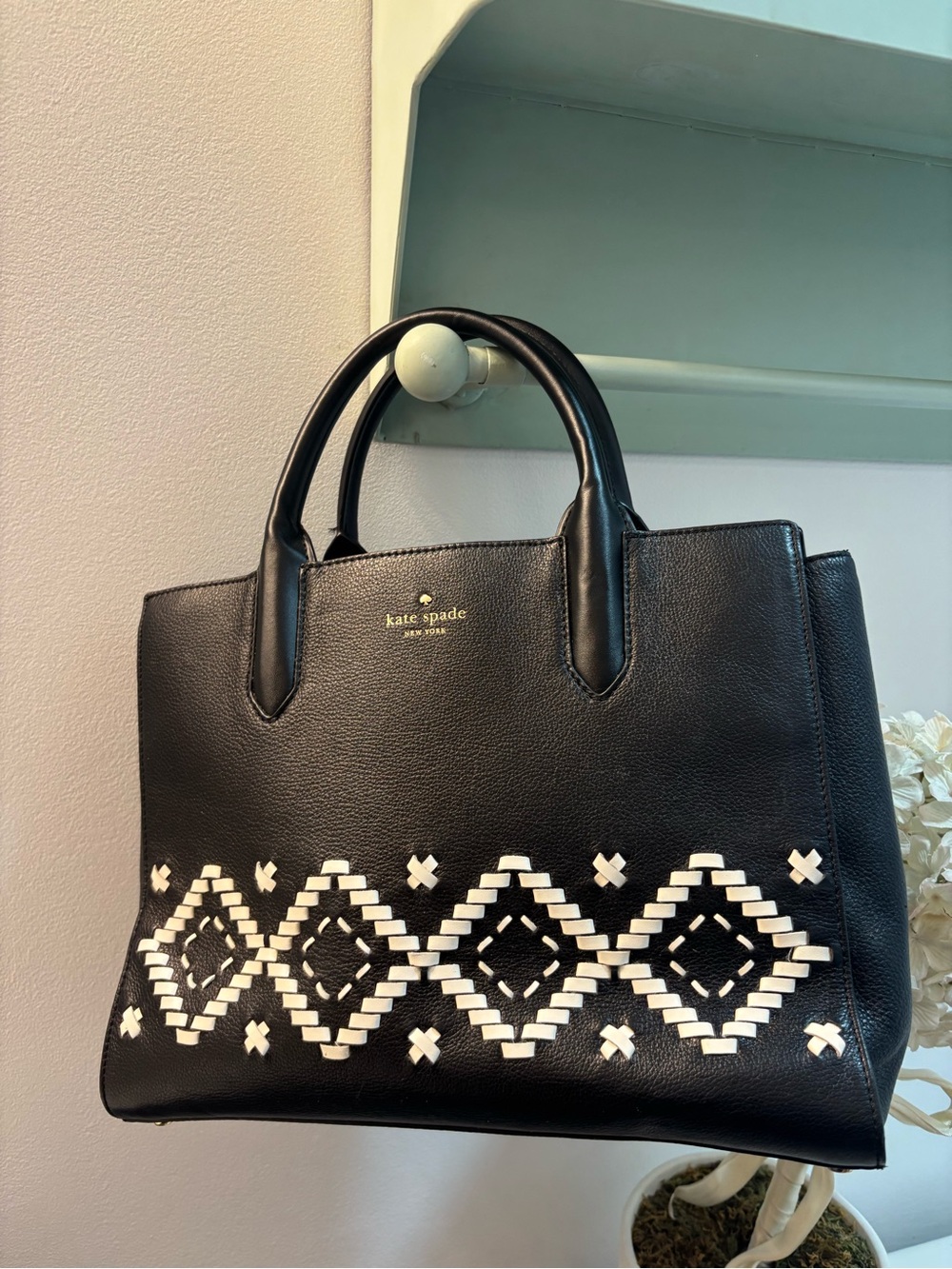 NWOT Kate Spade Black Leather Satchel with White Embroidered Geometric Pattern - Picture 2 of 8